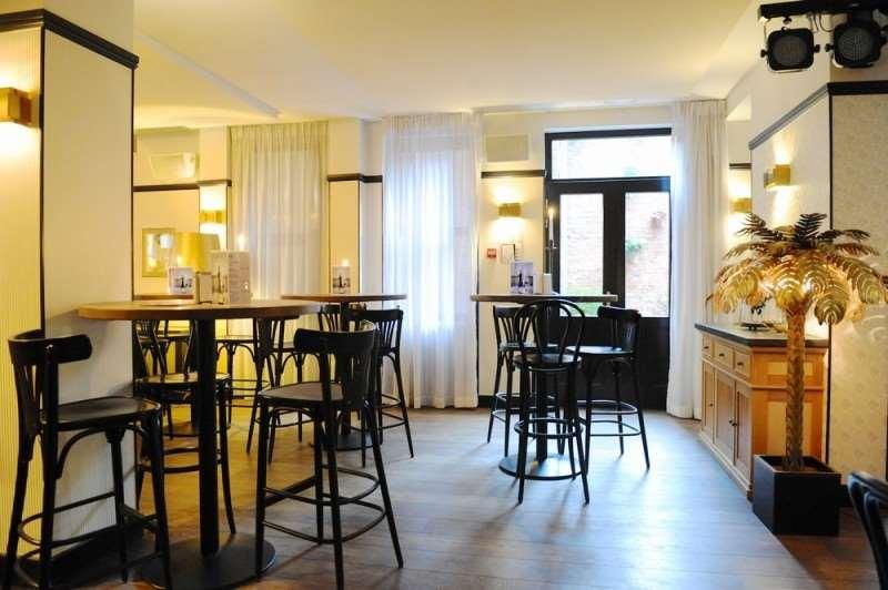 Hotel Latroupe Le Berger Saint-Gilles Restaurante foto
