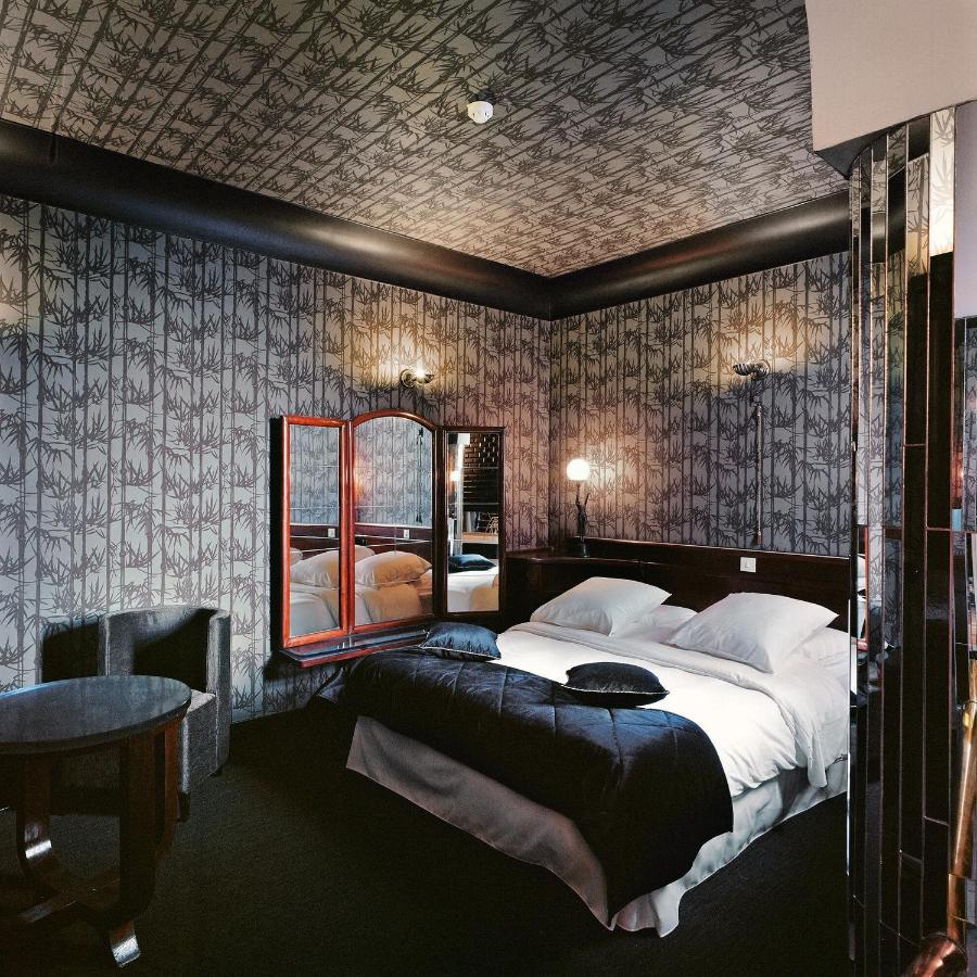 Hotel Latroupe Le Berger Saint-Gilles Exterior foto